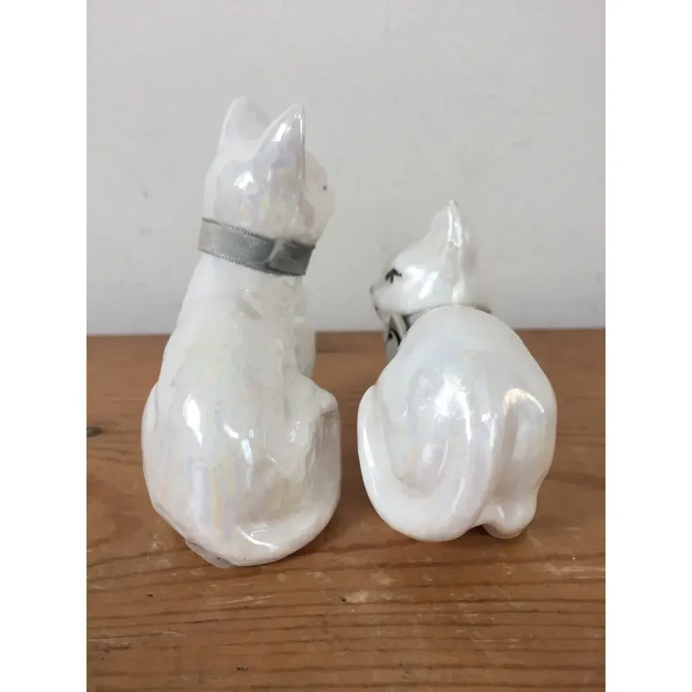 Vtg Occupied Japan White Lusterware Ceramic Porcelain Cat Kitty Kitten Figurines